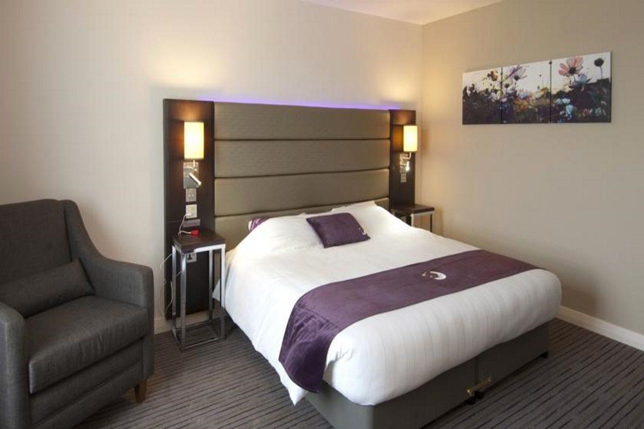 Premier Inn London Greenford 外观 照片
