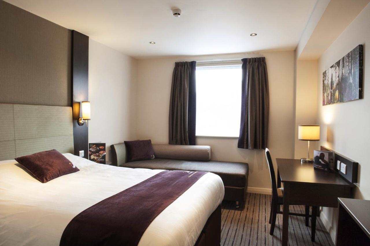 Premier Inn London Greenford 外观 照片